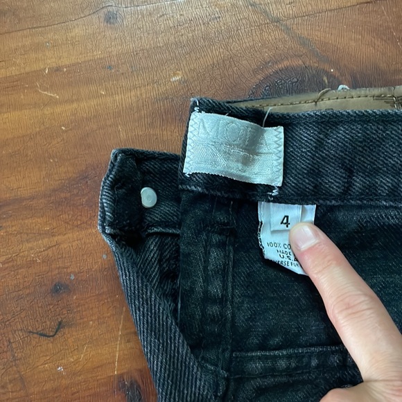 Vintage 90s high waisted shorts. MODA INTL - Picture 3 of 3